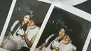 Sang suami, Rizky Febian pun memberikan kejutan ulang tahun dengan memberikan kue tidak terlalu besar warna putih. Tampak Mahalini pun masih mengenakan piyamanya. [@rizkyfbian]