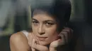 Mariana Renata kembali dan mencuri perhatian dengan penampilan terbarunya yang segar dan menawan.
